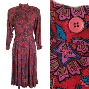 Vintage 70s Burgundy Paisley Button Front Long Sleeve Pleated Shirt Dress Size 4